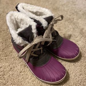 Ozark Trail Purple Duck Boots